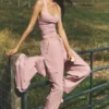 Spodnie cargo Megastar z niskim stanem – kolor Vintage Pink