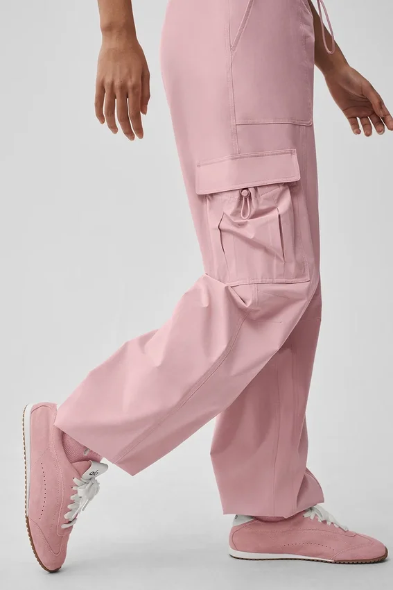 Spodnie cargo Megastar z niskim stanem – kolor Vintage Pink