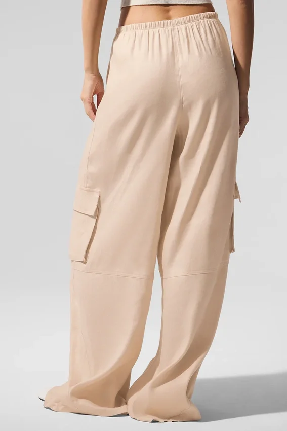 Spodnie cargo z szerokimi nogawkami Linen Getaway – kolor Macadamia