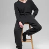 Spodnie dresowe New Class z wełny i kaszmiru z High-Waist – czarne