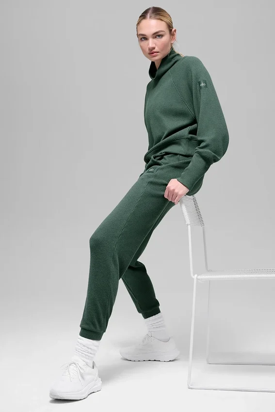 Spodnie dresowe Waffle Weekend Escape – kolor Clover Green