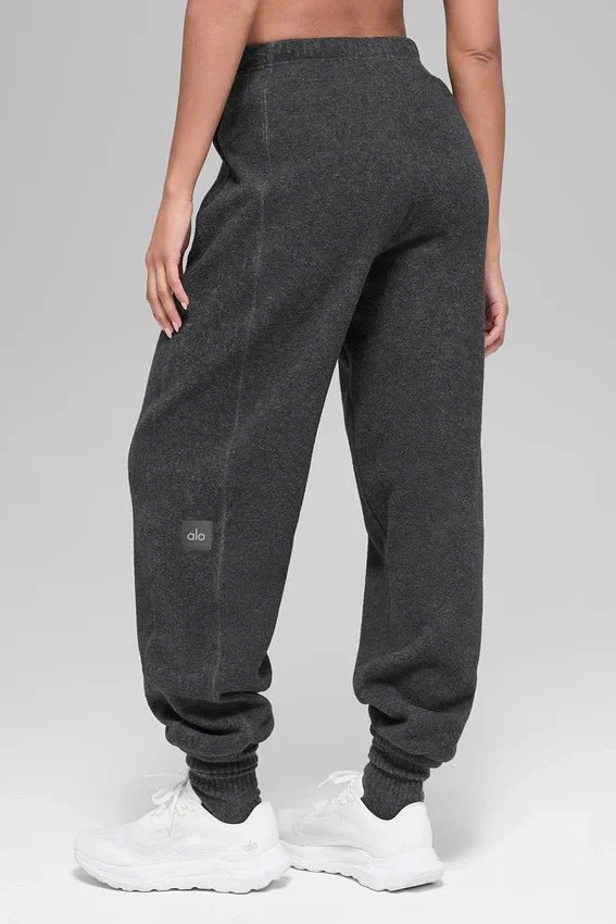 Spodnie dresowe z polaru High-Waist „Retreat” – ciemnoszary melanż