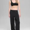 Spodnie dresowe z polaru High-Waist „Retreat” – czarne