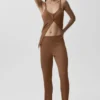 Spodnie High-Waist z prostymi nogawkami „Sunlit” – kolor „Sun Kissed Brown”