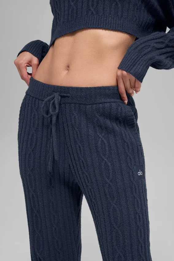Spodnie Winter Bliss z dzianiny typu cable knit – granatowe