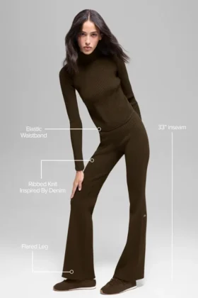 Spodnie z dzianiny dżinsowej z High-Waist i rozszerzanymi nogawkami – Espresso/Czarny