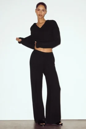 Spodnie z kaszmiru High-Waist z prostymi nogawkami Northstar – czarne