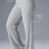 Spodnie z kaszmiru z High-Waist i miękką fakturą waflową – szary sportowy melanż