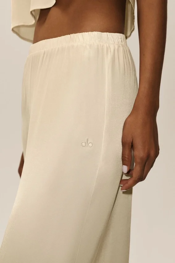 Spodnie z mieszanki jedwabiu z High-Waist – Sandy Beige