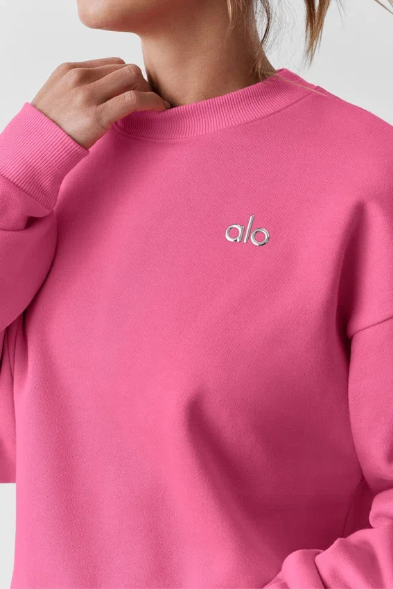 Swetr Accolade z okrągłym dekoltem – kolor „Paradise Pink”