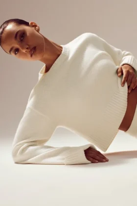 Swetr Cashmere Embrace – kolor kości słoniowej
