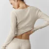 Swetr z dzianiny Unwind z długim rękawem – owsiano-melanżowy