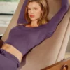 Swetr z dzianiny Unwind z długim rękawem – Plum Kiss