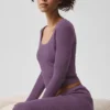Swetr z dzianiny Unwind z długim rękawem – Plum Kiss