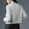 Swetr z golfem z miękkiego kaszmiru o splocie waflowym – kolor Athletic Heather Grey