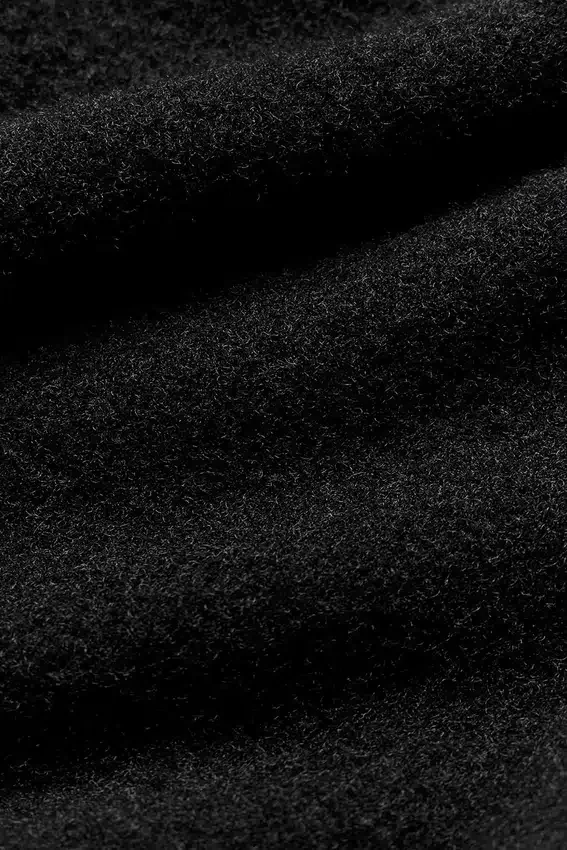 Swetr z krótkim rękawem „Snuggle Up” – czarny