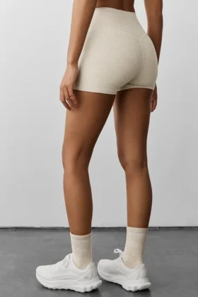 Szorty High-Waist Alosoft o długości 3” – kolor owsiany melanż