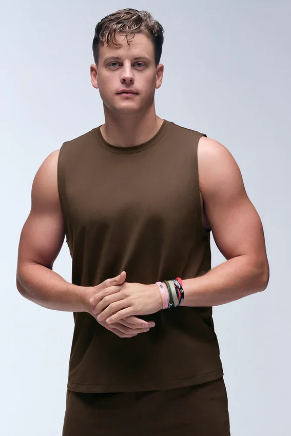 Top na ramiączkach Conquer Muscle – Espresso