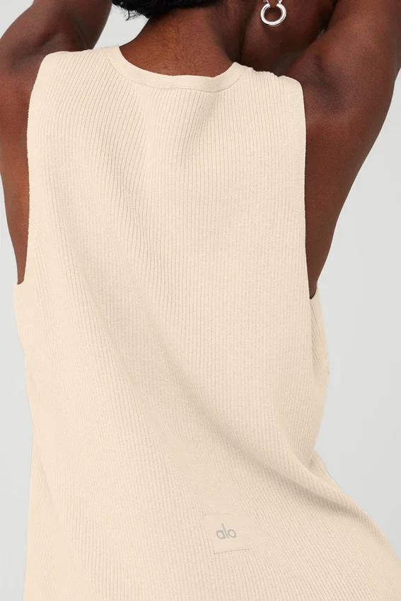 Top na ramiączkach Knit Salana – kolor Macadamia