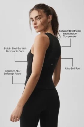 Top na ramiączkach z biustonoszem Alo Softsculpt No Nonsense – czarna