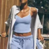 Top na ramiączkach z wbudowanym biustonoszem Airbrush Refined – jasnoniebieski Provence/biały