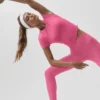 Top z krótkim rękawem Alo Softsculpt Precision – Paradise Pink