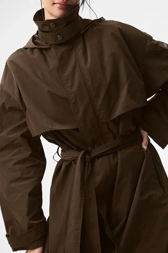Trencz „Crinkle on the Move” – kolor espresso