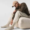 Unisexowe skarpety z wełny i kaszmiru z lekkim matowym wykończeniem – Winter Latte/kość słoniowa