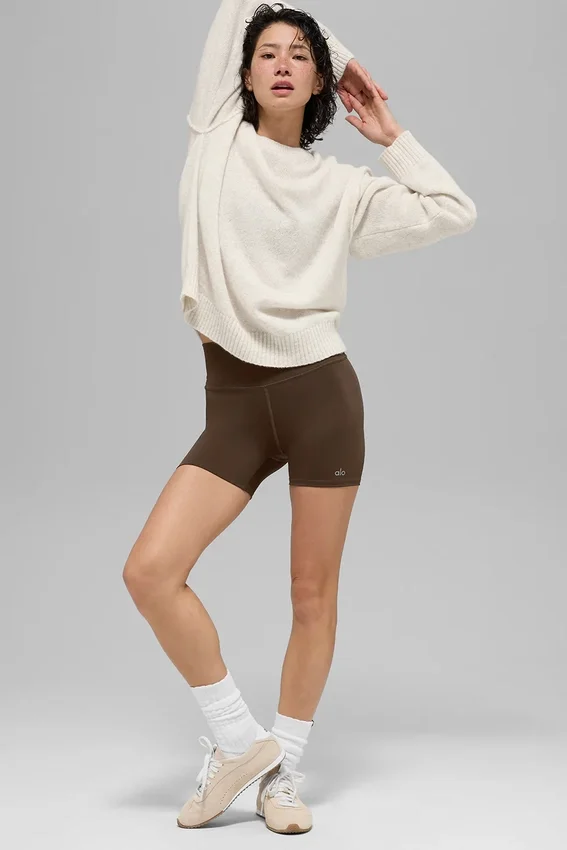 Unisexowy sweter z wełny i kaszmiru z serii New Class z okrągłym dekoltem – kolor kości heather