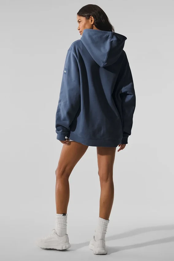Znana bluza z kapturem o grubym splocie – Bluestone